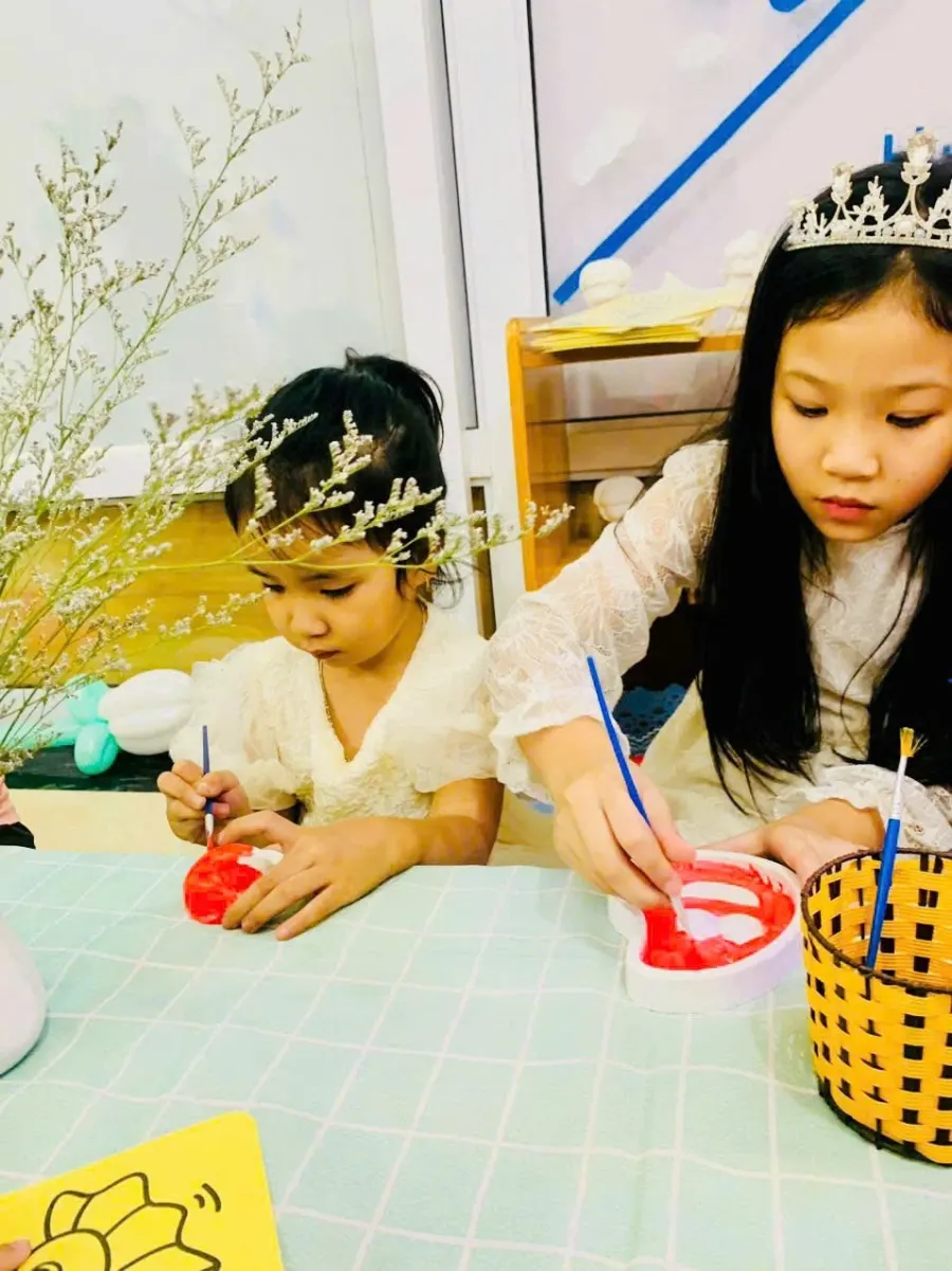 Trường Mầm Non Bầu Trời Xanh (Blue Sky Montessori) - Phù Lỗ
