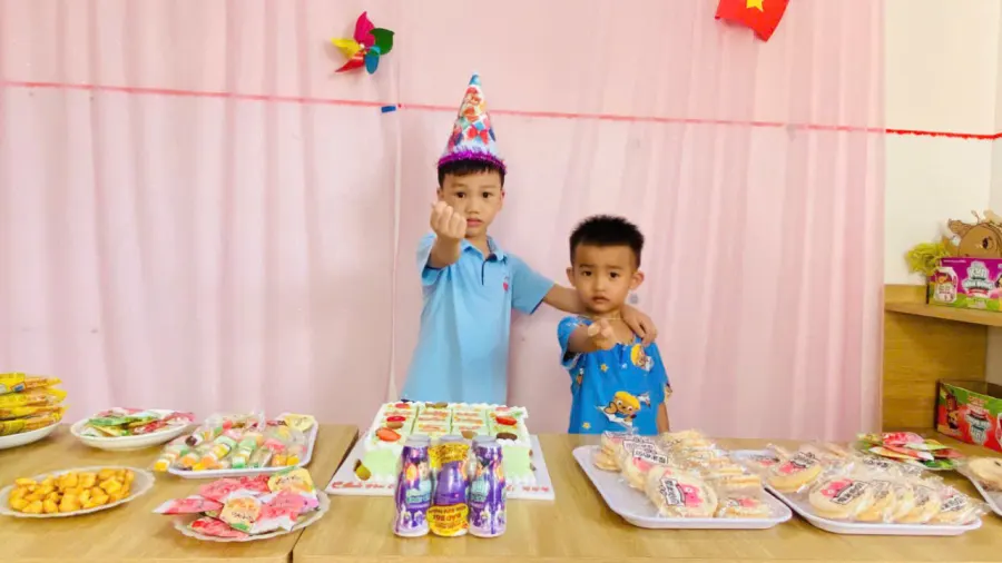 Mầm Non Chim Xanh Hạnh Phúc - Long Xuyên