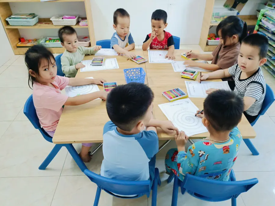 Mầm Non Chim Xanh Hạnh Phúc - Long Xuyên