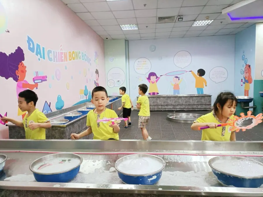 Trường Mầm Non Mặt Trời Bé Con (Little Sun)