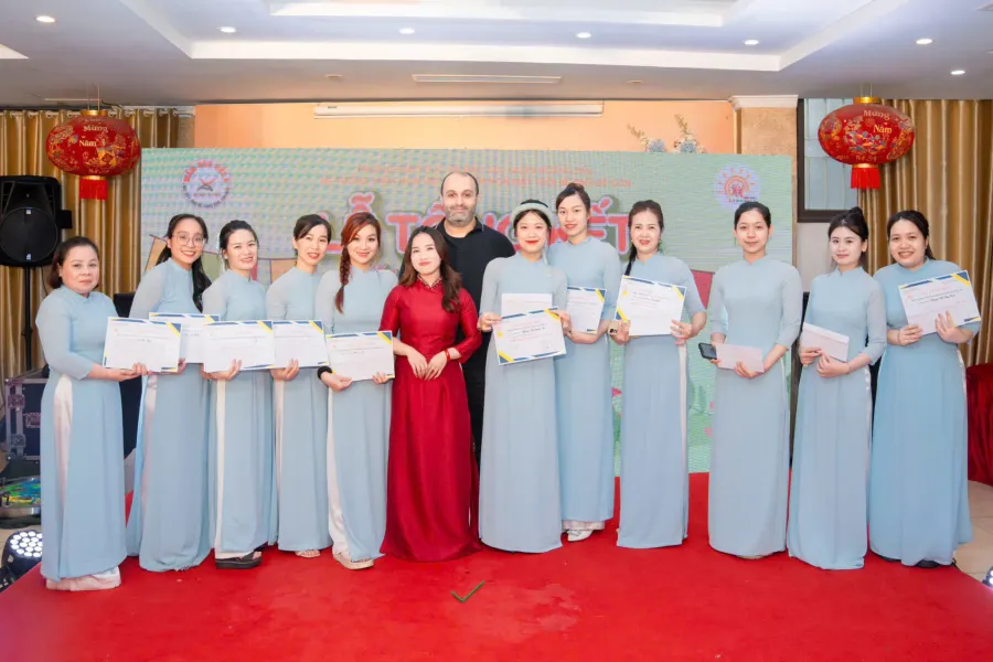 Trường Mầm Non Mặt Trời Bé Con (Little Sun)