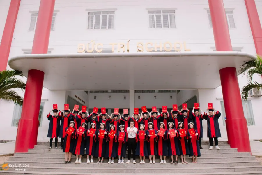 Trường Tiểu Học, THCS và THPT Đức Trí - Thuận Giao, Bình Dương
