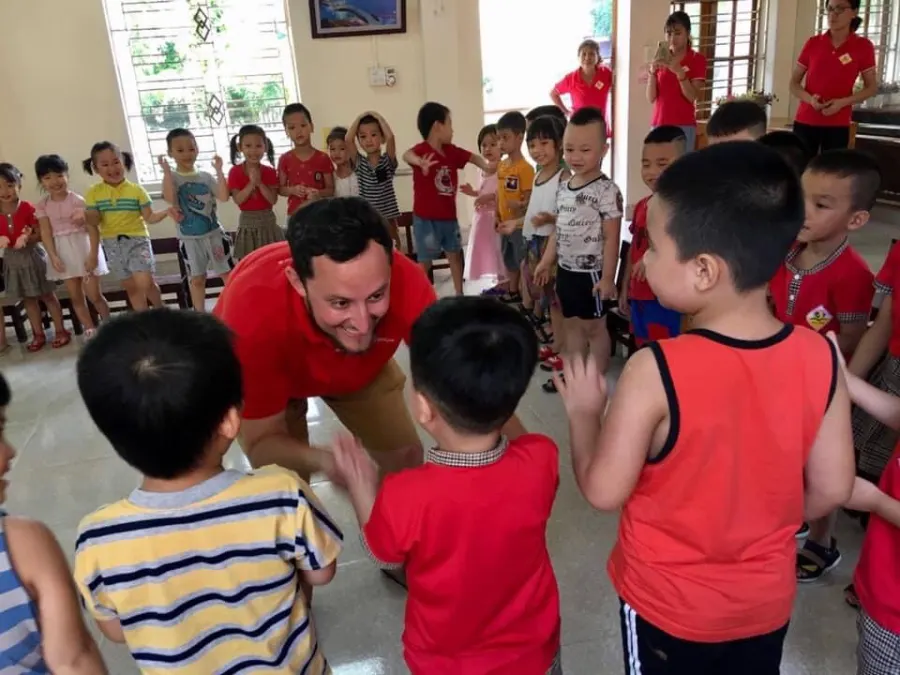 Hệ Thống Ngoại Ngữ Quốc Tế New Vision