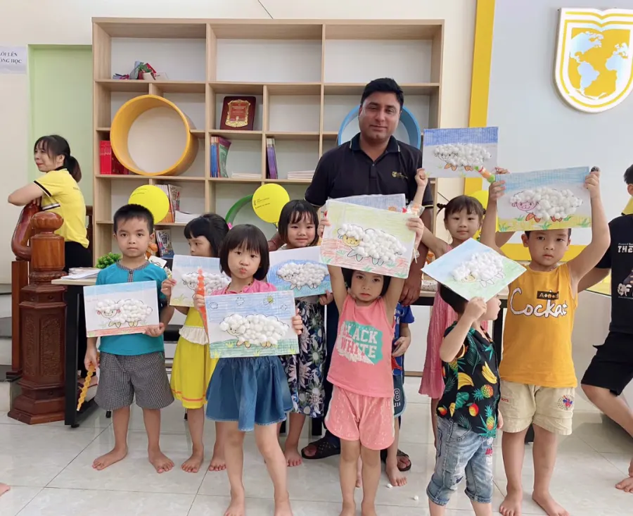 Trung Tâm Anh Ngữ Etina (ETINA English Center)