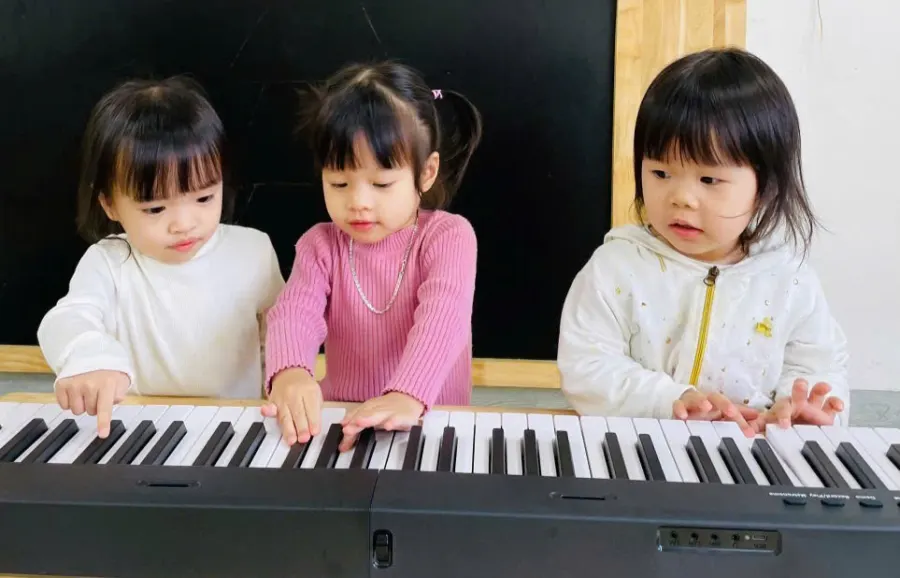 Mầm Non Những Ngôi Sao Nhỏ (Little Stars) - Vinhomes Smart City