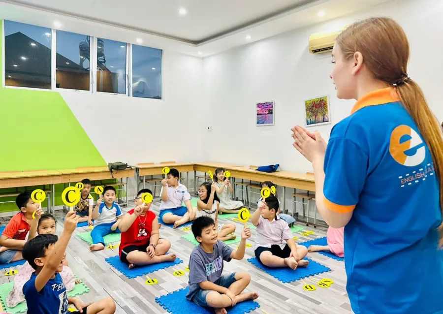 Trung Tâm Ngoại Ngữ ESL - Trần Phú, Quảng Ngãi