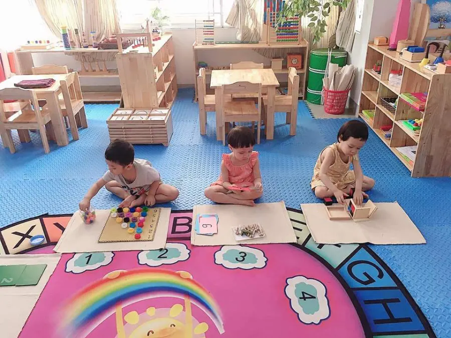 Mầm Non Nhà Khoa Học Nhỏ