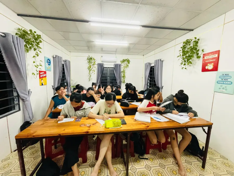 Trung Tâm Tiếng Anh Thầy Tuấn