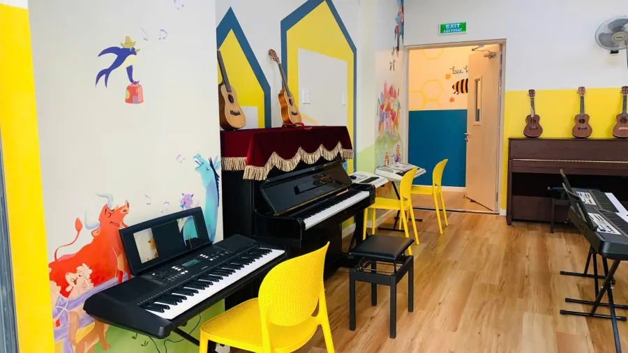 Ánh Dương Education (Bồi dưỡng văn hoá - ngoại ngữ) - An Bình, Dĩ An