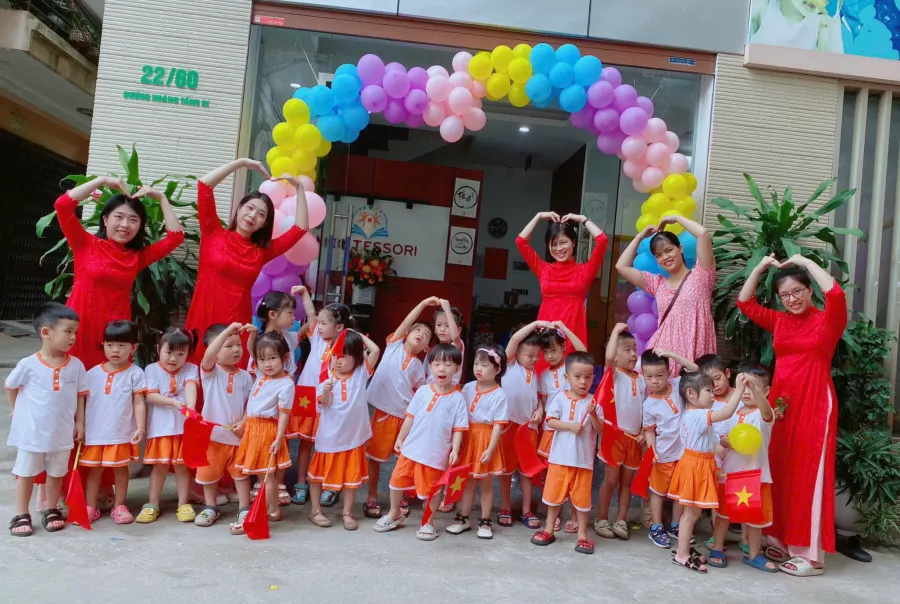 Trường Mầm Non Montessori Academy (Chú Ong nhỏ - Thụy Phương)