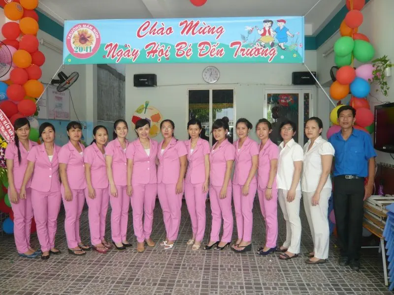 Trường mầm non 20/11