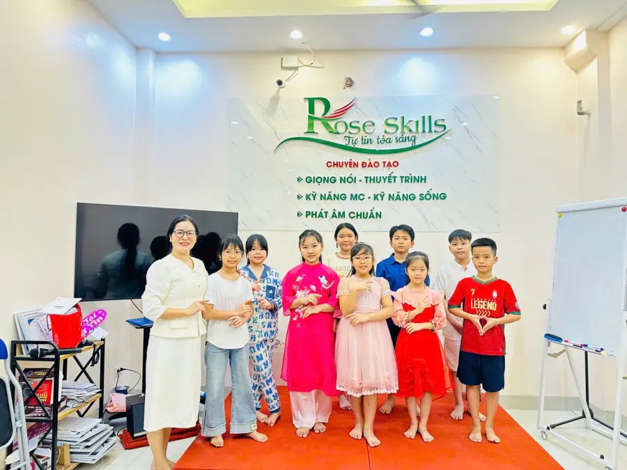 Trung Tâm Đào Tạo Kỹ Năng Rose Skills