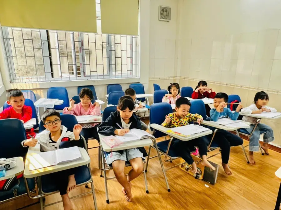 Trung Tâm Ngoại Ngữ EDULENS