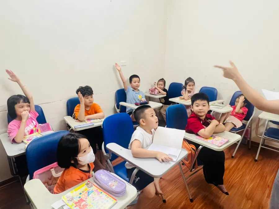 Trung Tâm Ngoại Ngữ EDULENS