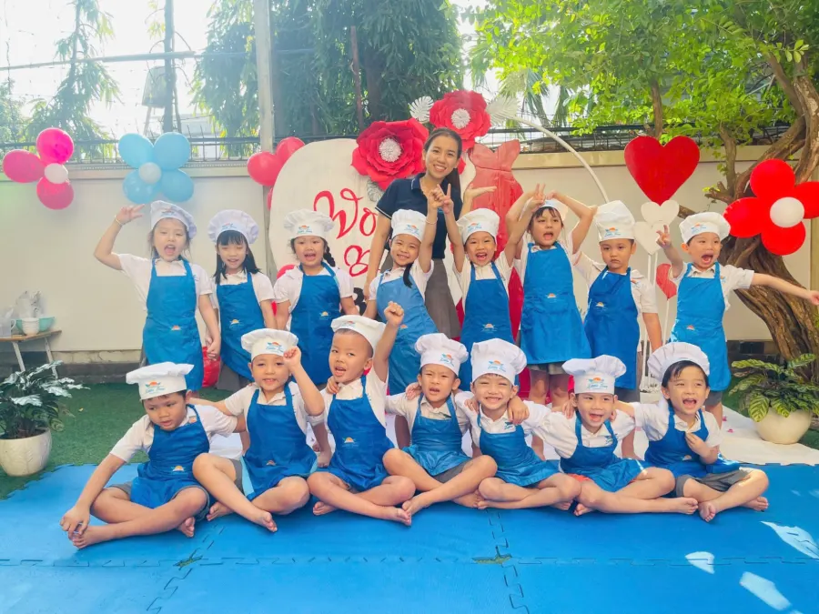 Trường Mầm Non Mặt Trời Nhỏ (Little Sun Kindergarten)