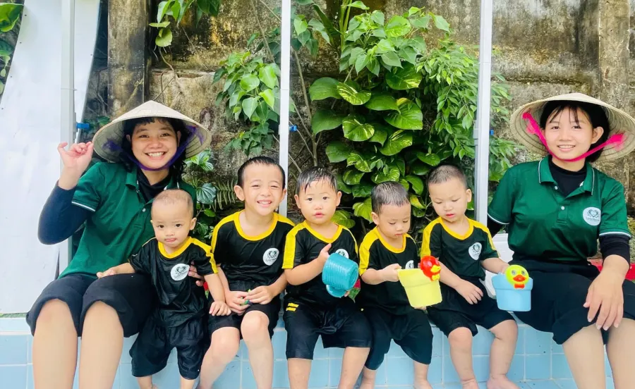 Trường Mầm Non Trái Tim Nhỏ (Little Hearts)