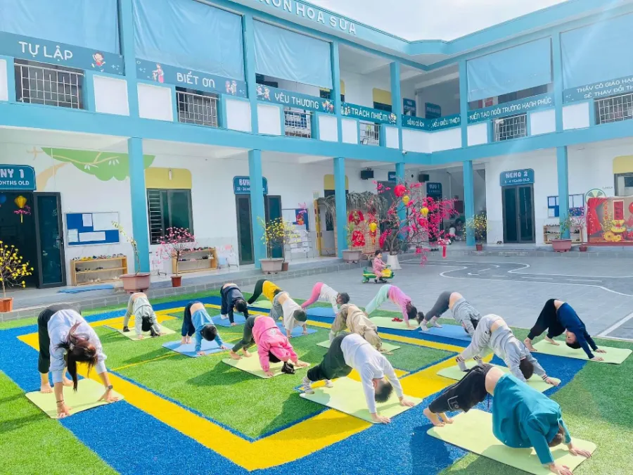 Trường Mầm Non Hoa Sữa