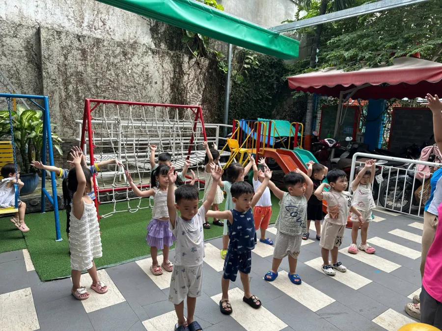 Mầm Non Tí Hon