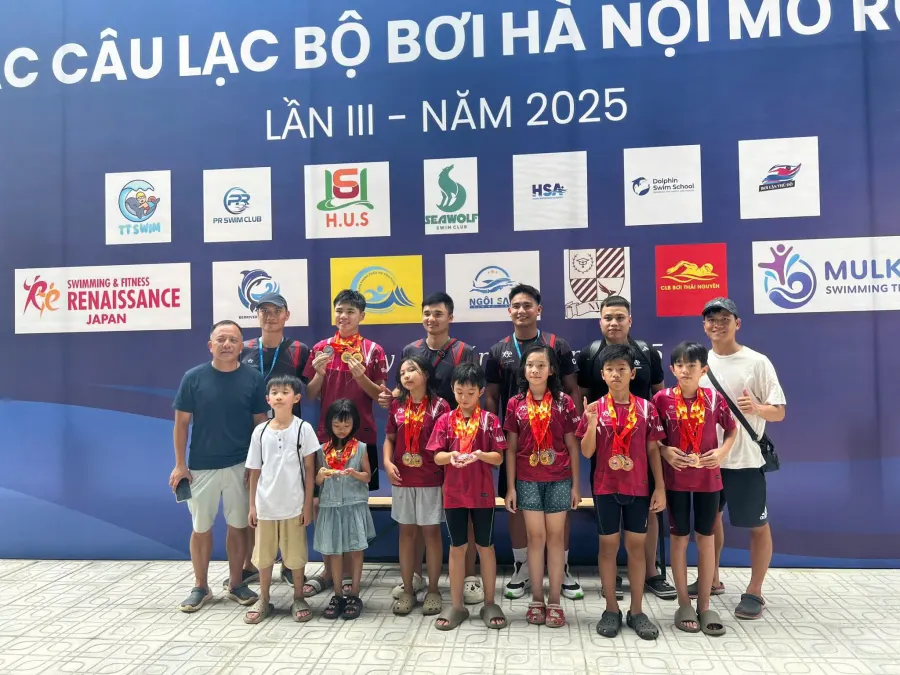 CLB Swimming & Fitness Renaissance Japan