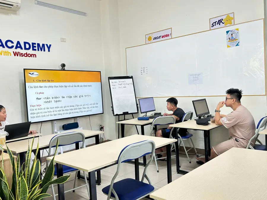 Trung Tâm Lập Trình Tin Học & AI Thực Dụng Nhí - Alpha Kid Codes