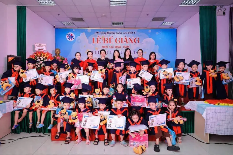 Trường Mầm Non Tân Việt Ý