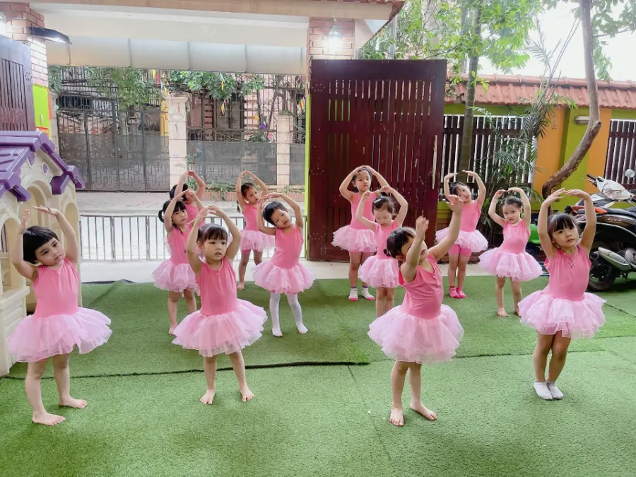 Trường Mầm Non Hoa Mai