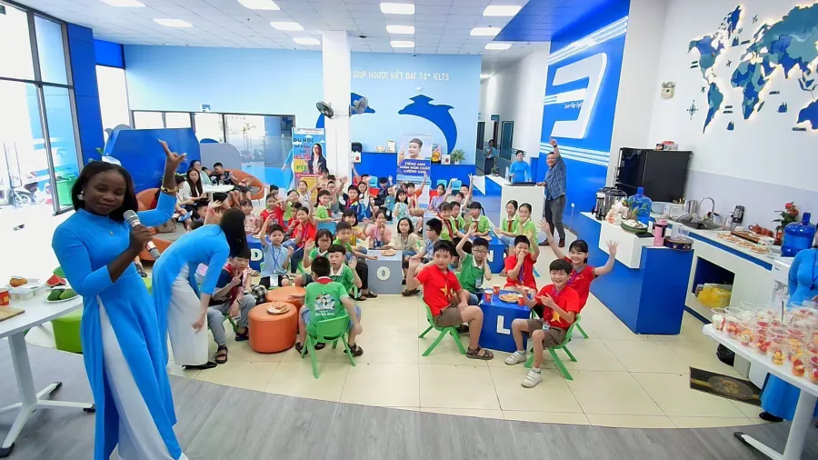 TRUNG TÂM ANH NGỮ DOLPHIN ENGLISH - DOLPHIN ACADEMY - VĂN LANG