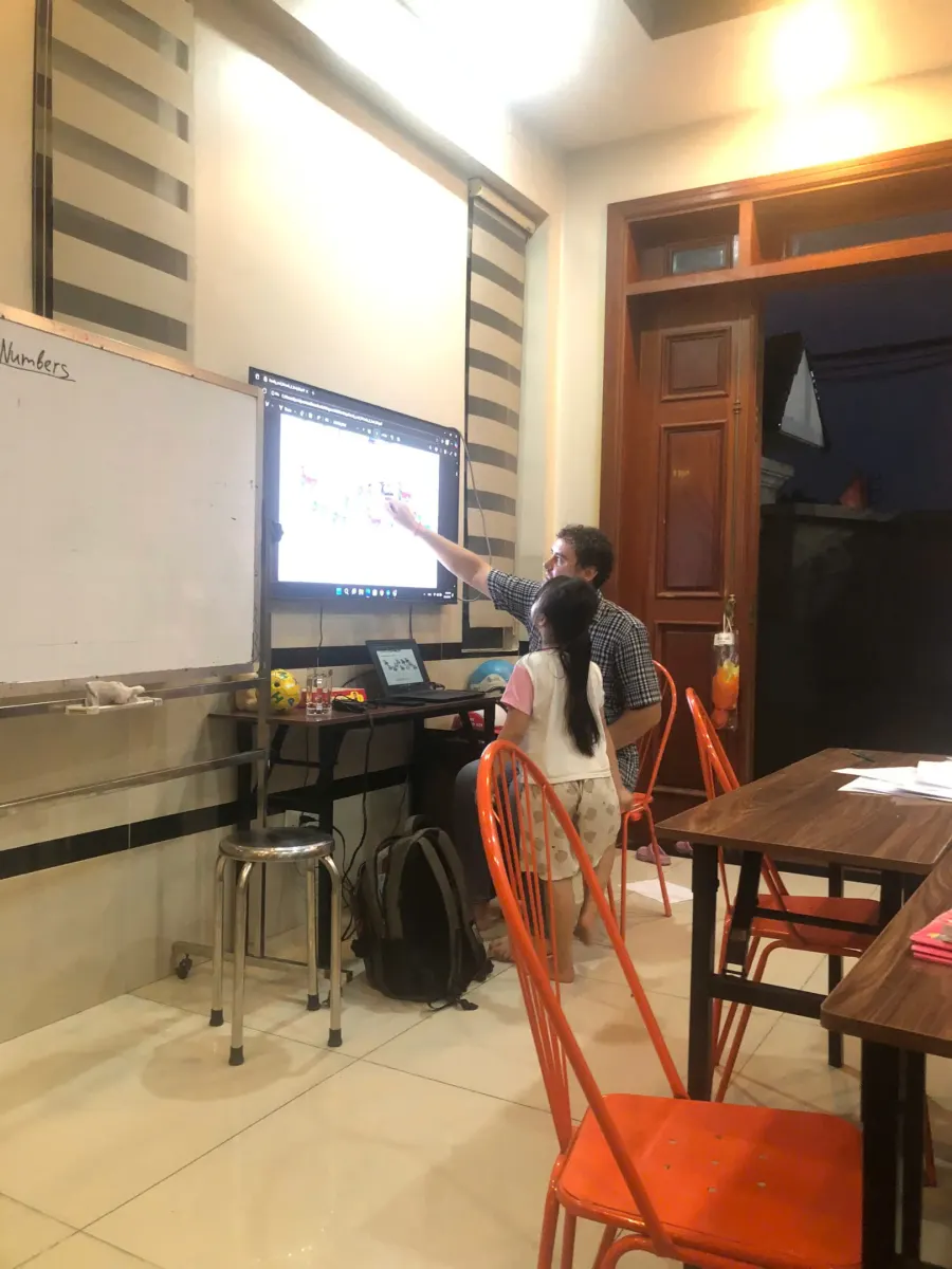 Trung Tâm Home School FES (Four English skills)