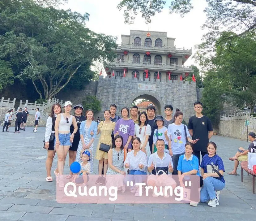 Trung Tâm Tiếng Trung Online Vân Hồng Quang