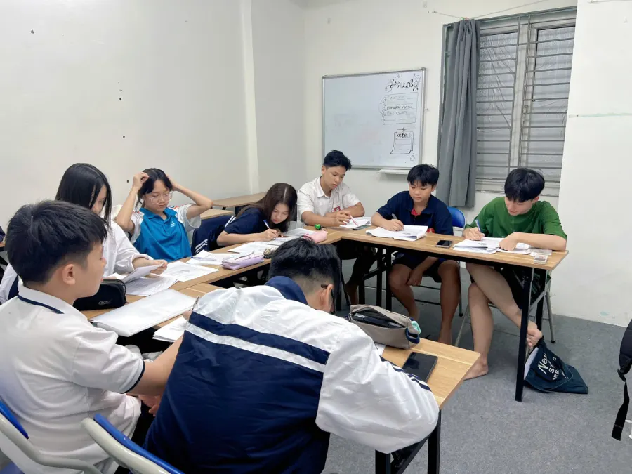 Trung Tâm Tiếng Anh Capital Education - KĐT Văn Khê