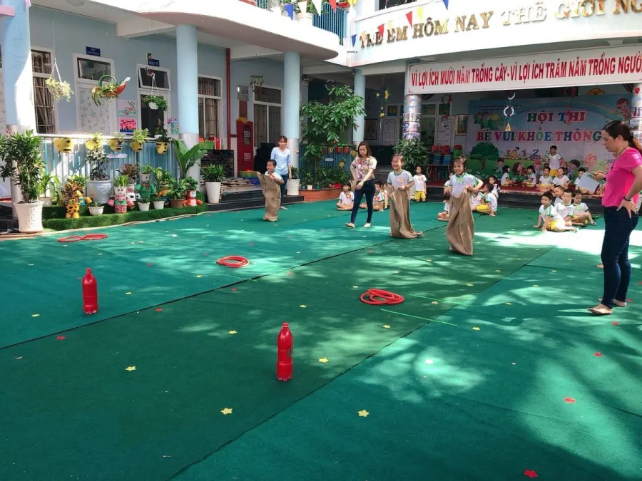 Trường mầm non Hoa Anh Đào