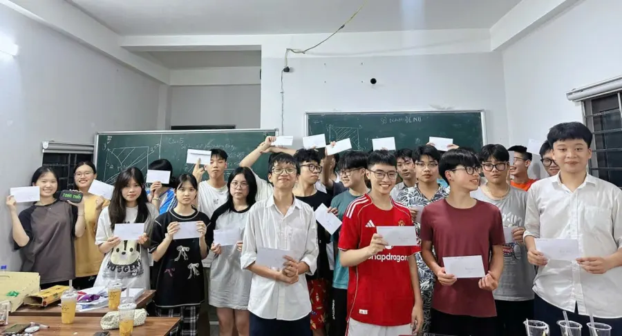 Hệ Thống Luyện Thi Alpha Edu