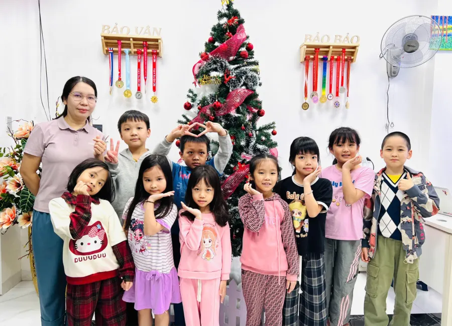 Trung tâm Toán tư duy - Luyện chữ đẹp Bảo Anh