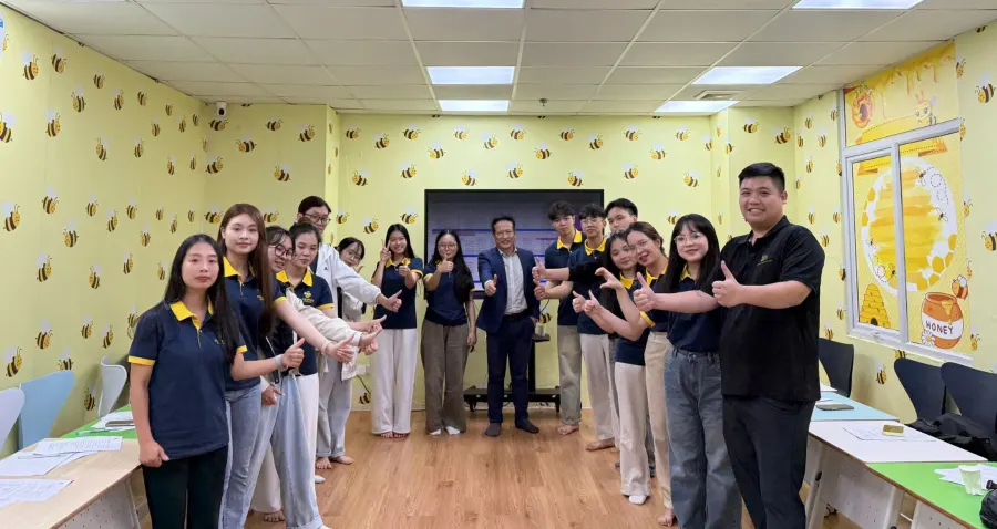 Trung Tâm Ngoại Ngữ COLORBEE ENGLISH