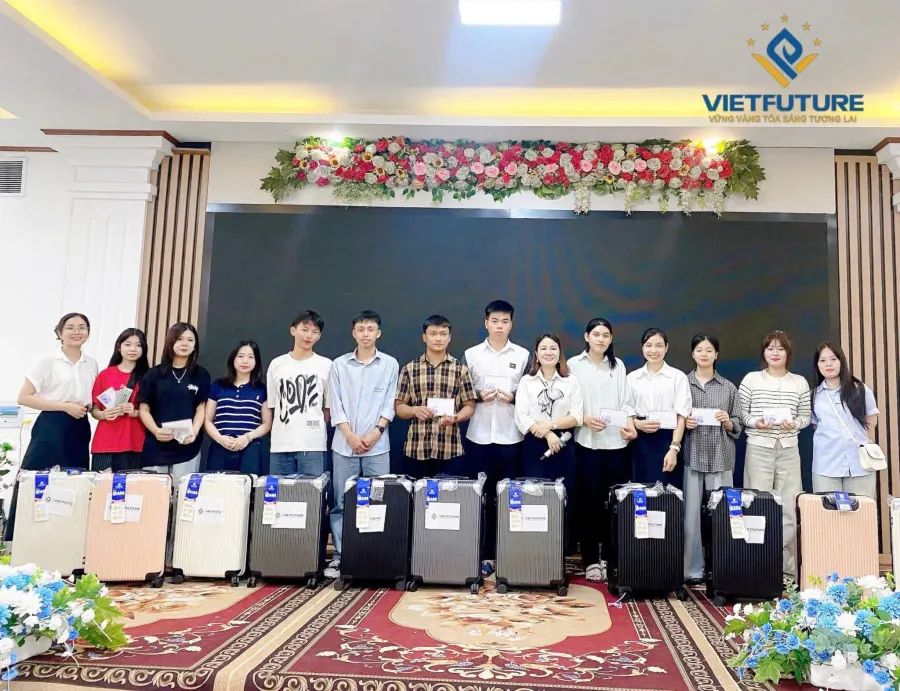 Trung tâm Ngoại ngữ & du học VIETFUTURE