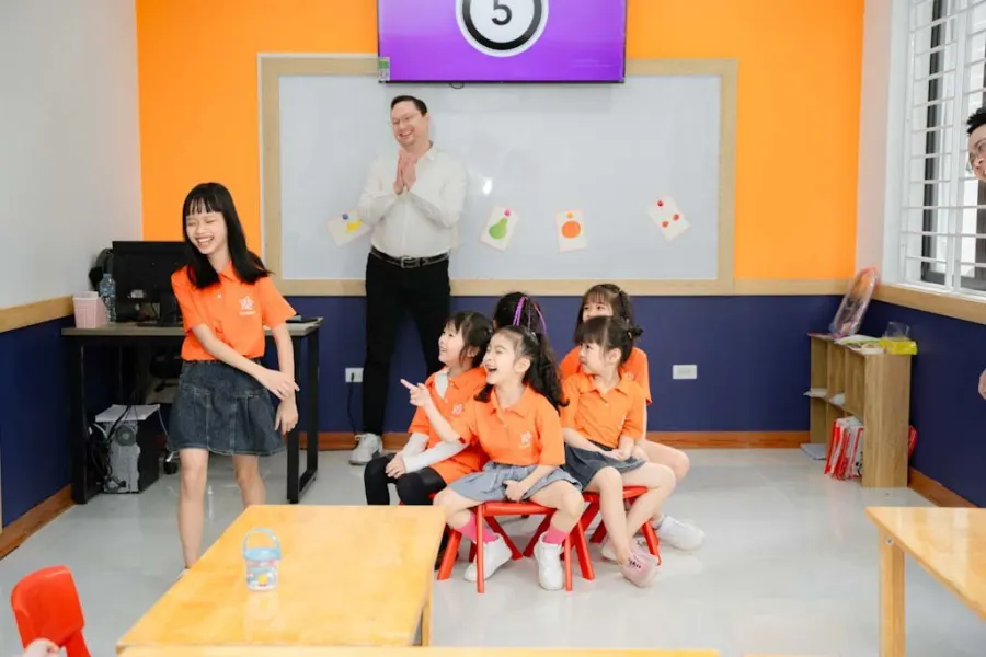 Trung tâm Ngoại ngữ Nam Thăng Long - Amslink English Center