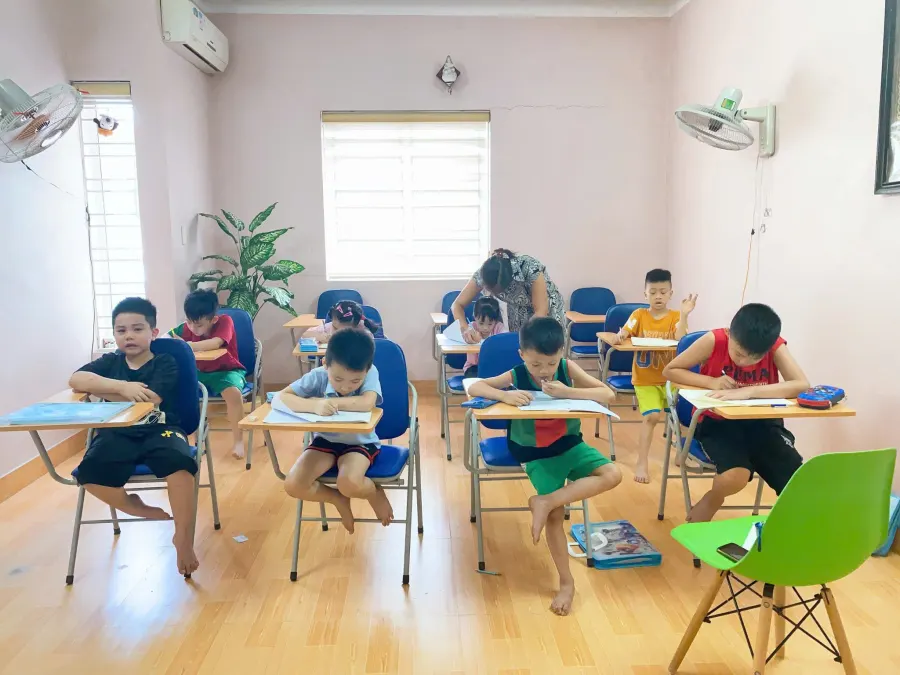 Trung tâm Luyện chữ đẹp Quý Trường