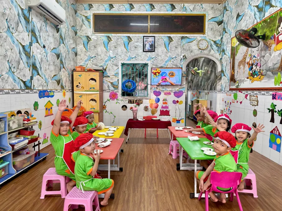 Lớp Mẫu Giáo Độc Lập Sơn Ca - Tân Sơn