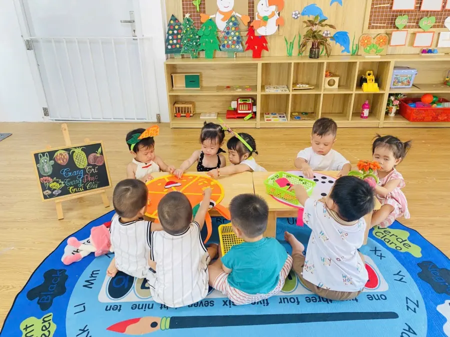 Trường Mầm Non Song Ngữ Miền Hạnh Phúc (Happy Land)