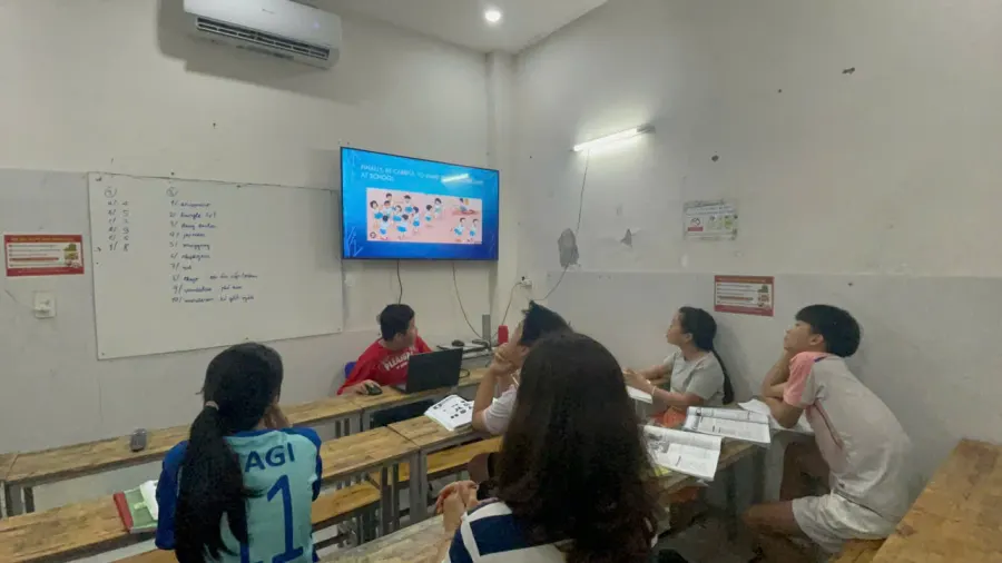 Lớp Tiếng Anh Mrs. Hà IELTS English