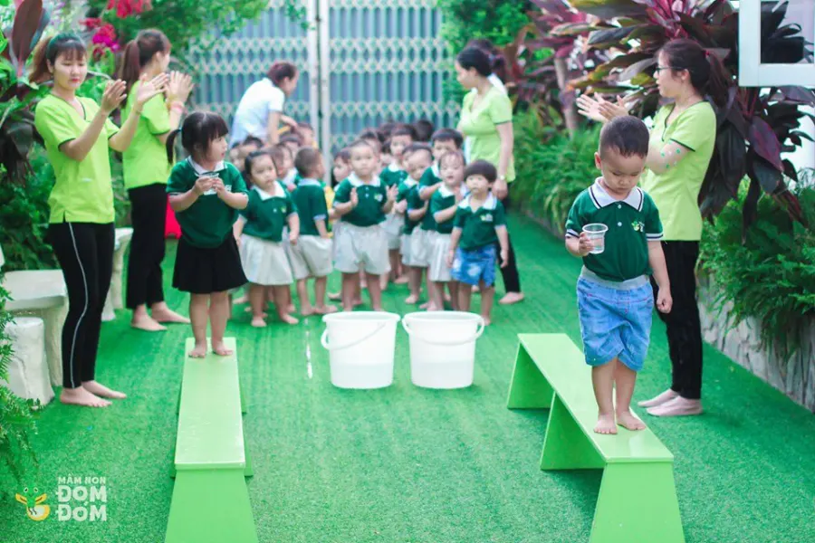 Trường mầm non Đom Đóm