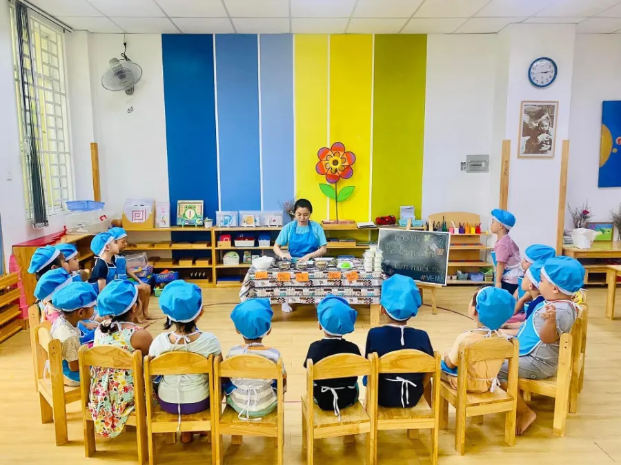 Mầm non Song ngữ Lemon Montessori Preschool (Campus Hà Đô)