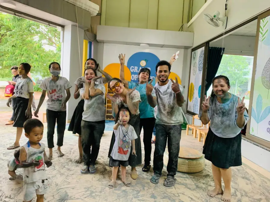 Mầm non Song ngữ Lemon Montessori Preschool (Campus Hà Đô)