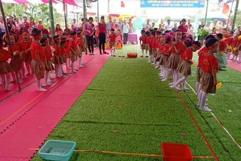 Trường mầm non Hòa Bình