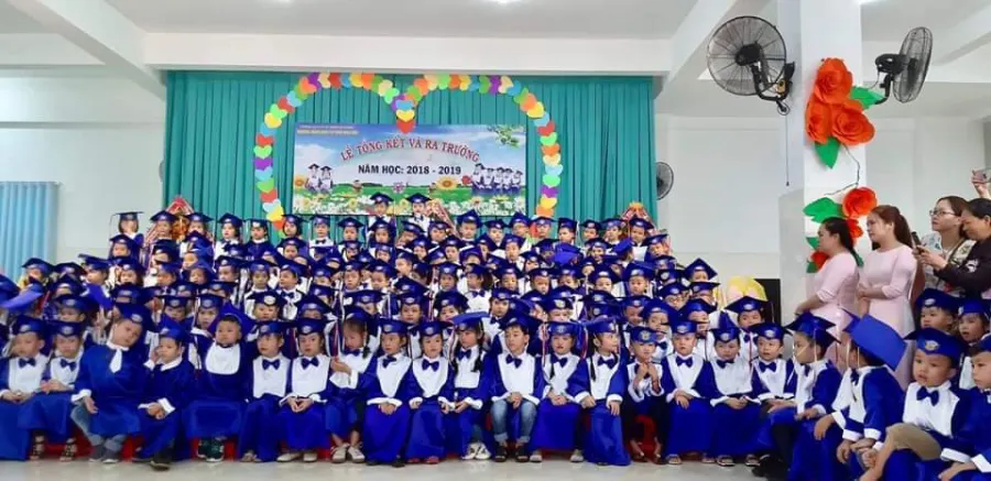 Trường mầm non Hoa Cúc