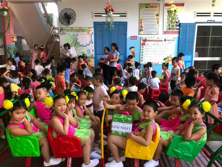 Trường mầm non Hoa Hồng