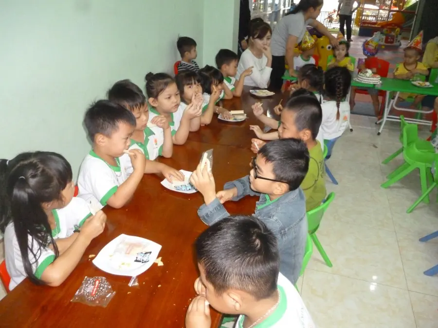 Trường mầm non Rạng Đông