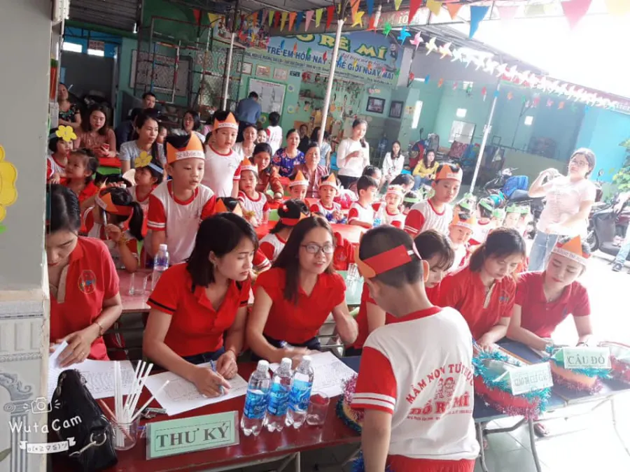 Trường mầm non tư thục Đồ Rê Mí