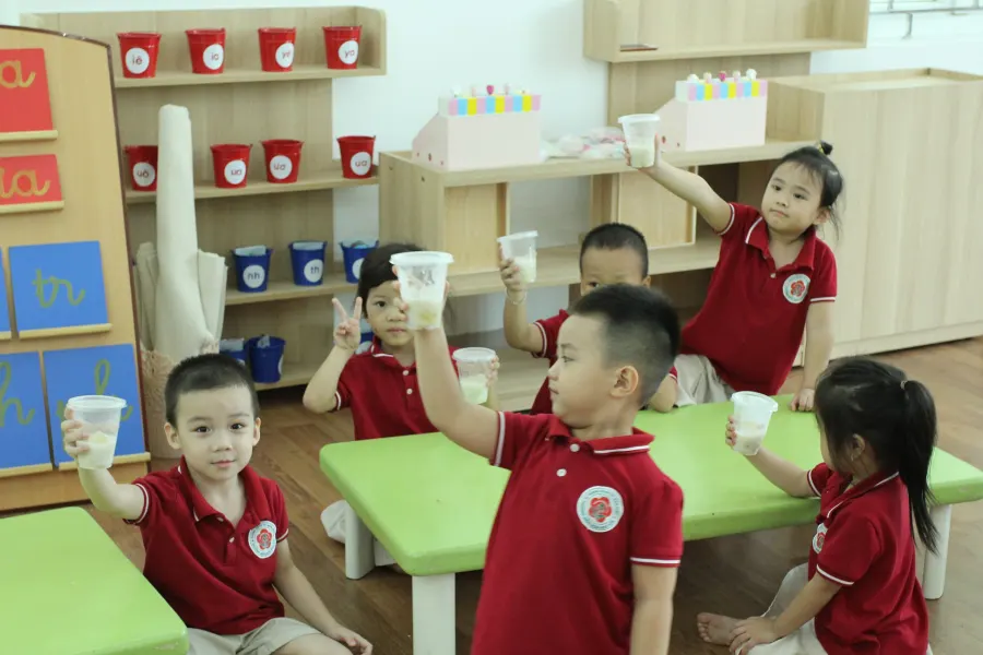 Trường mầm non Hoa Sữa