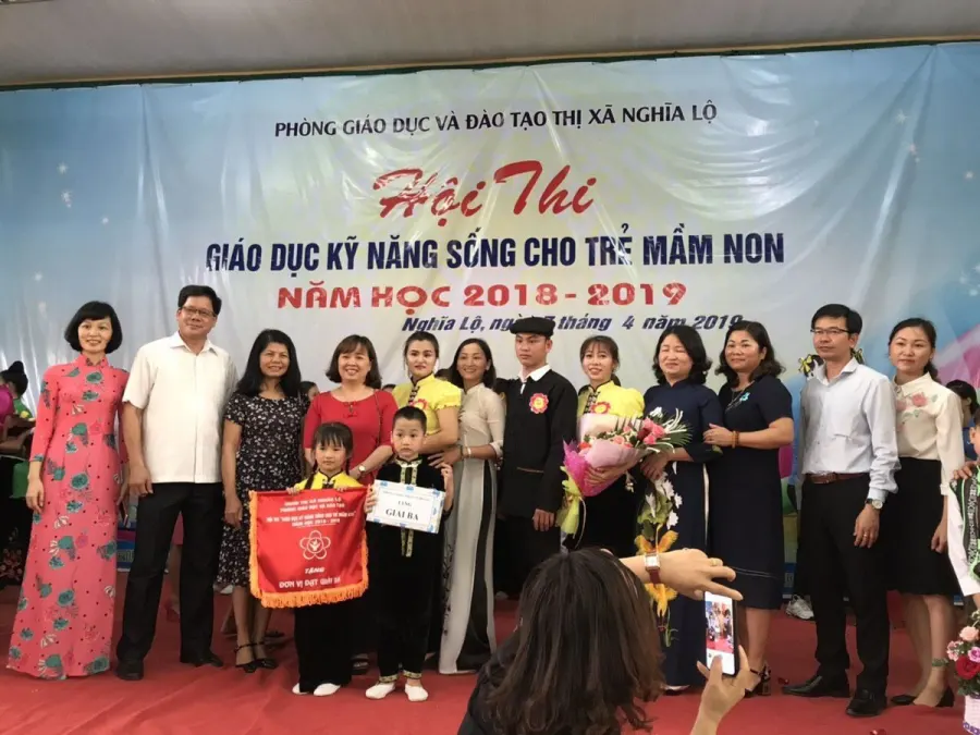 Trường mầm non Hoa Mai